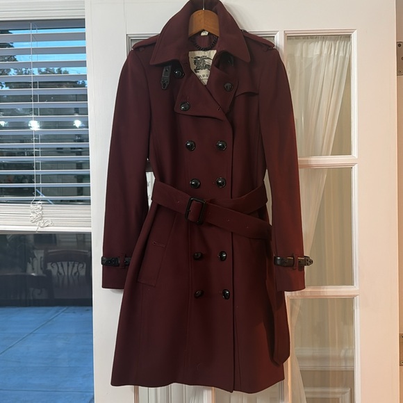 Burberry Classic Coat - Picture 3 of 5